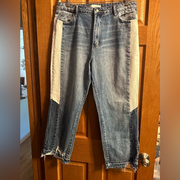 VERVET Super High Rise Straight Crop W Side Blocking Panel - Picture 6 of 12